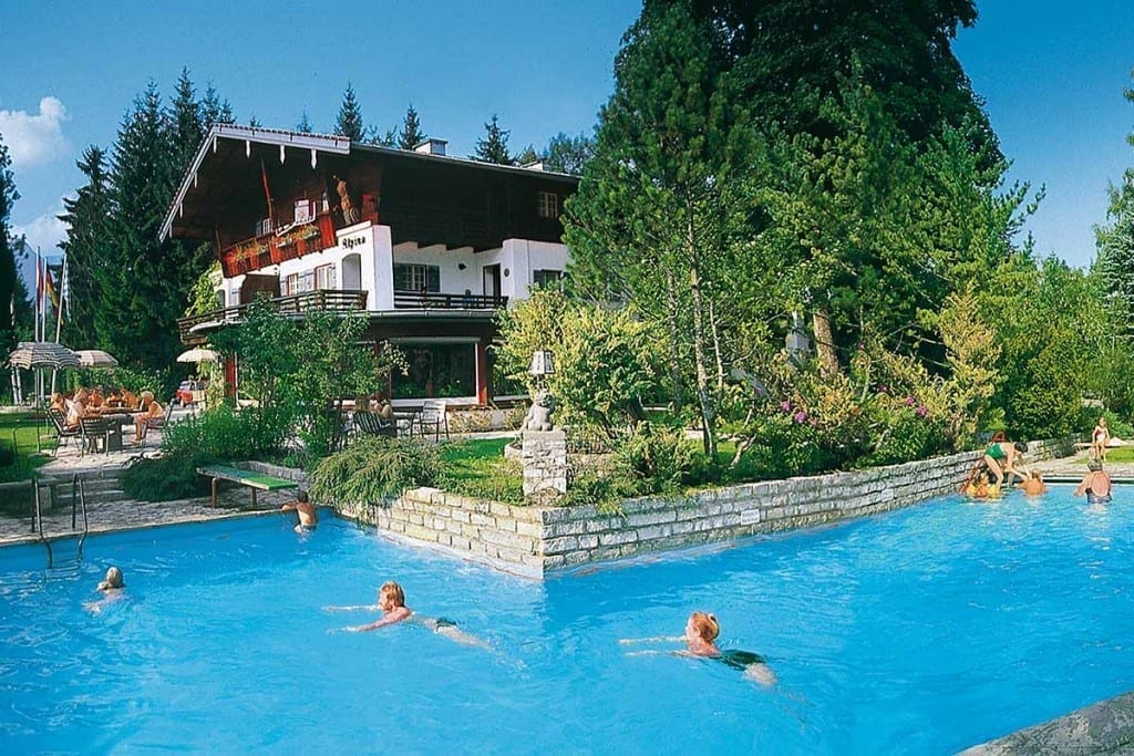 Stoll's Hotel Alpina: Hôtel avec piscine - hôtel avec piscine - piscine extérieure chauffée à Berchtesgaden / Schönau am Koenigssee