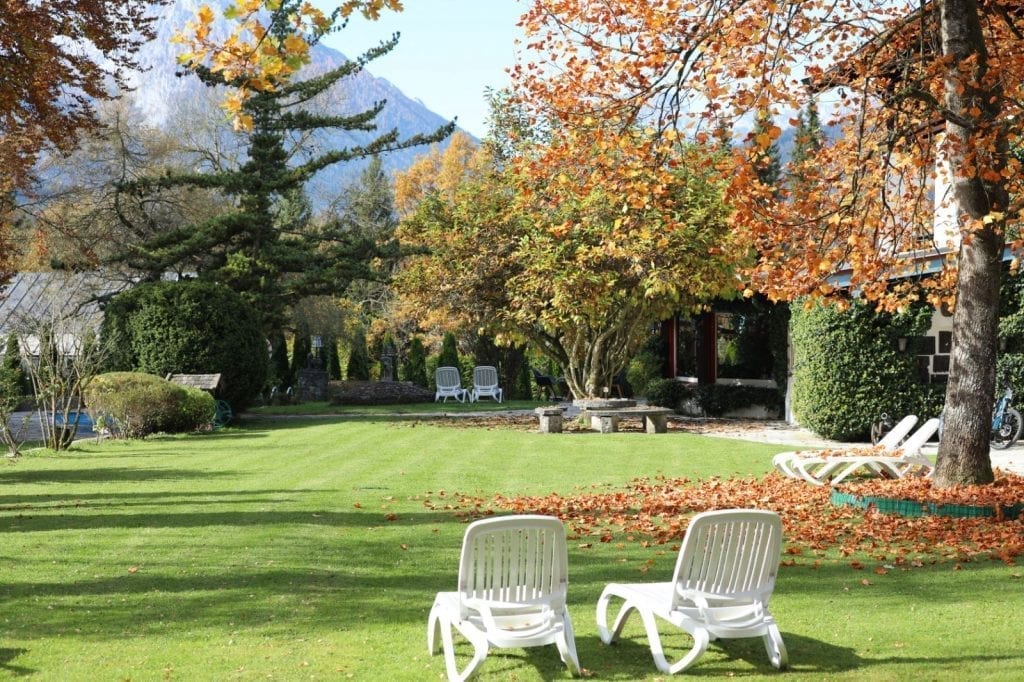 Der Garten in Stoll's Hotel Alpina, Schönau am Königssee / Berchtesgaden