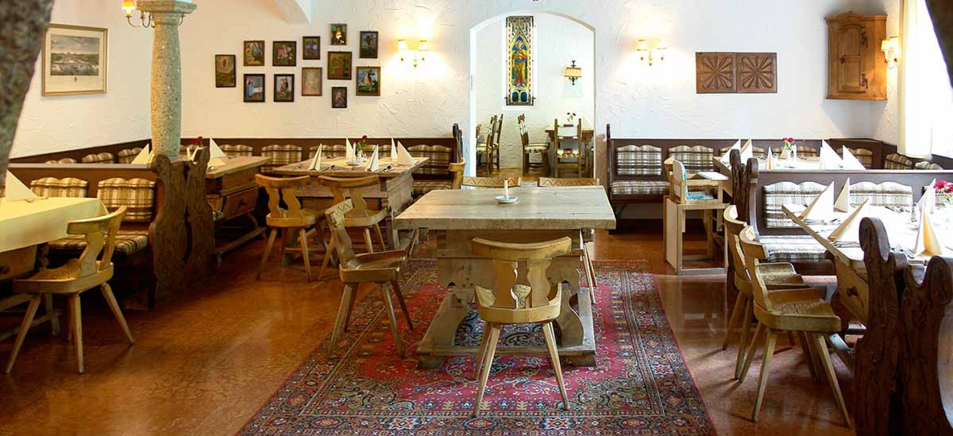 Der Bayrische Raum im Restaurant von Stol's Hotel Alpina in Berchtesgaden / Schönau am Königssee